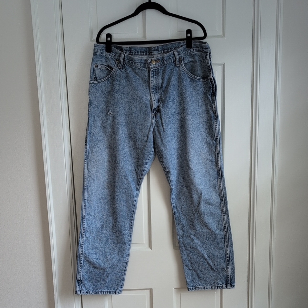 Vintage Wrangler Light Blue Relaxed Fit Jeans